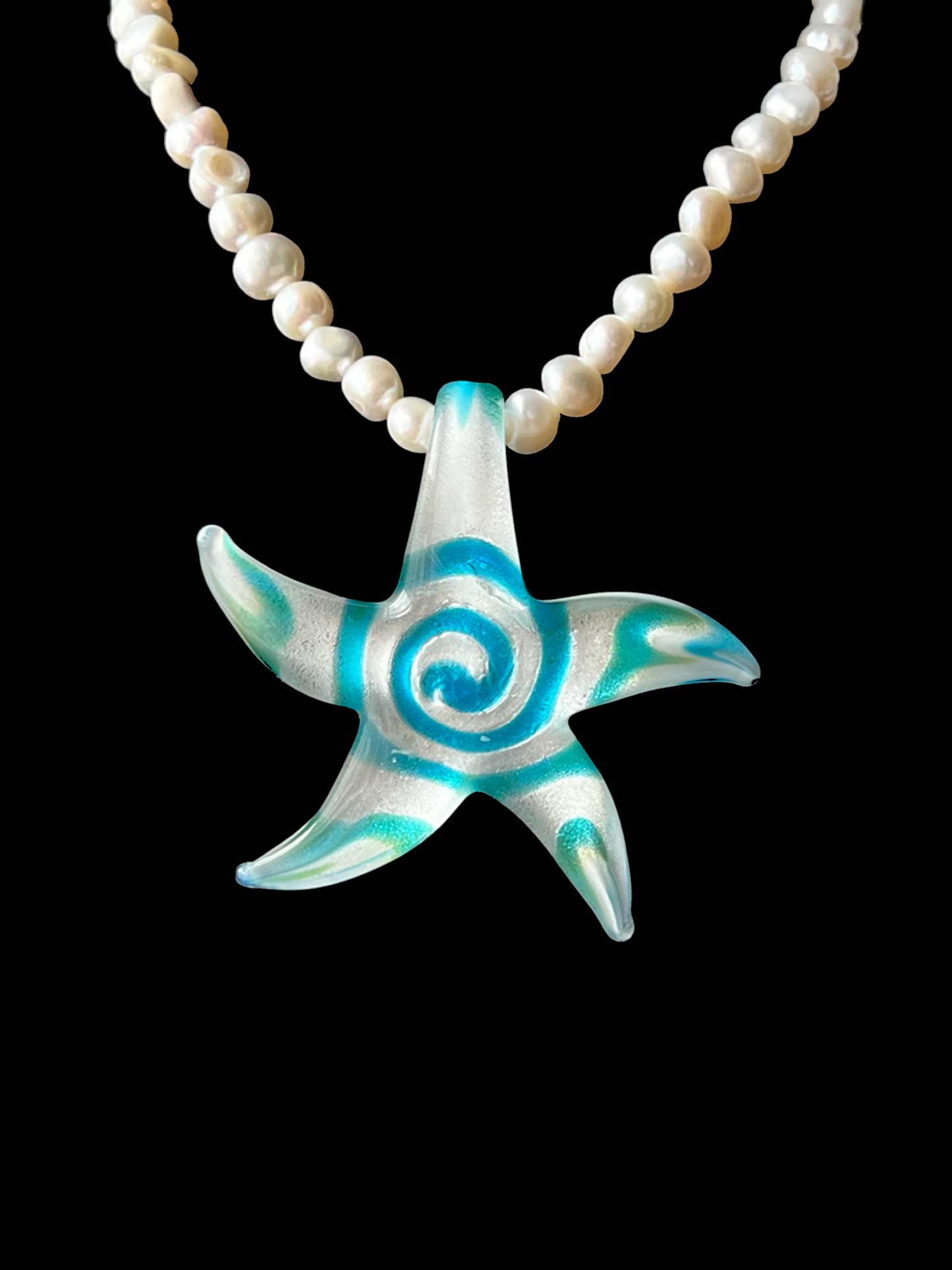 Island Girl Spiral Pearl Necklace - White/Blue Foil