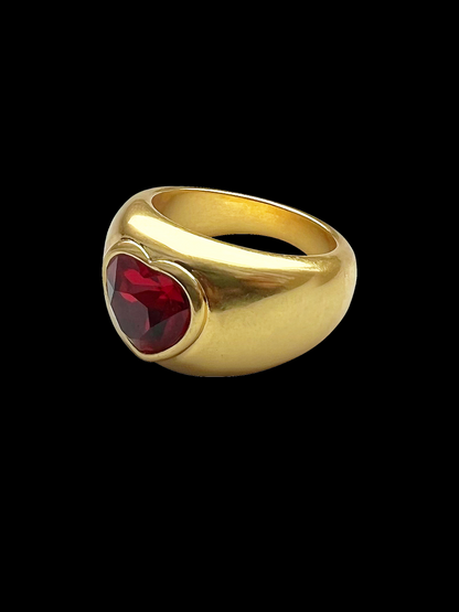 Antique Gold Red Heart Ring