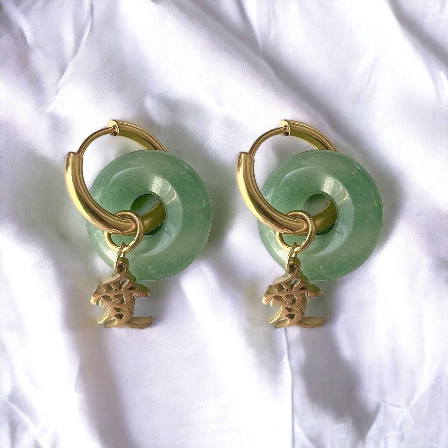 爱 "Love" Gemstone earrings Gold