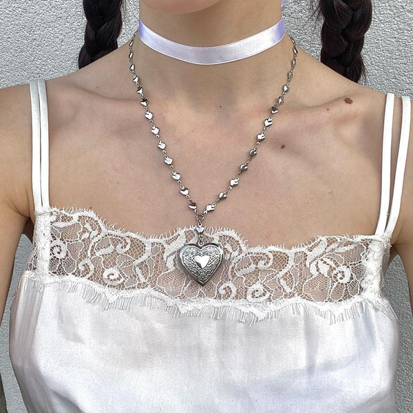 Silver Heart Locket necklace
